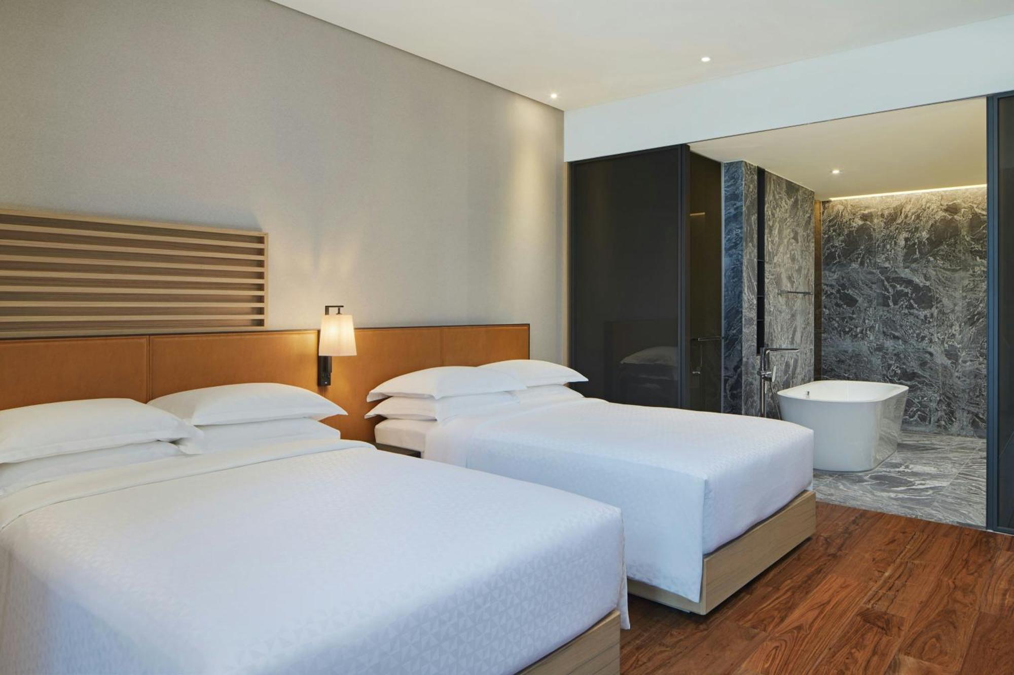 Four Points By Sheraton Linkou Exterior foto