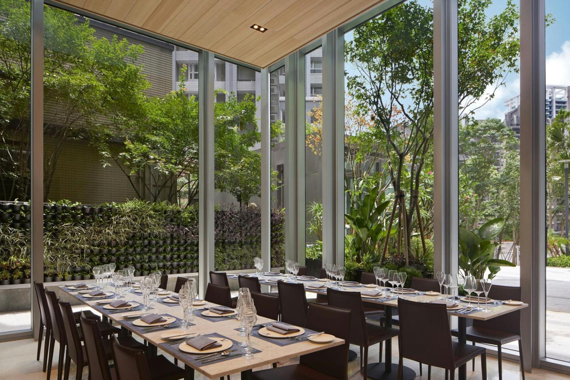 Four Points By Sheraton Linkou Exterior foto